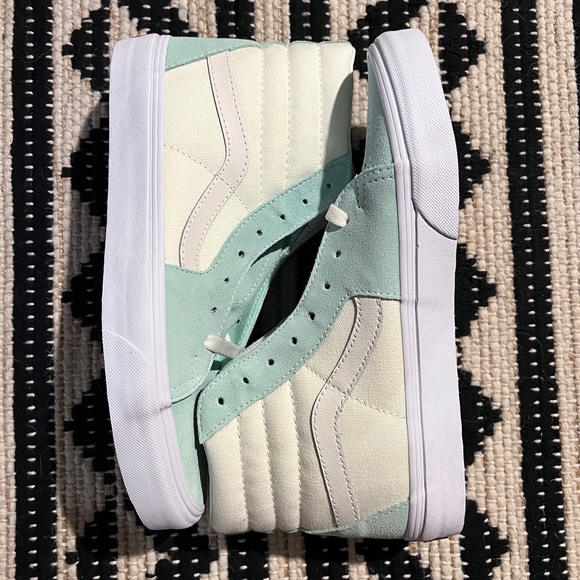 Vans Sk8-Hi (Retro Sport) Antique White/ True White - Picture 3 of 5